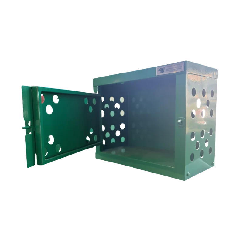 Small Aerosol Cabinet | 18 Can Capacity
