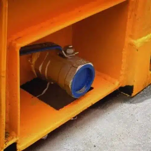 20ft DG-Tainer bund drainage valve